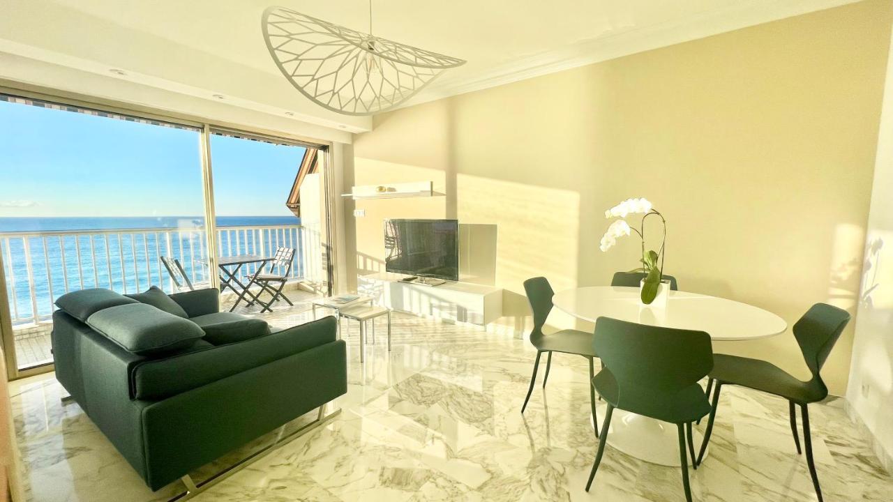Seaviews By Jenni Menton, La Suite, Superbe Front De Mer, Top Emplacement Avec Terrasse Et Parking! Екстериор снимка